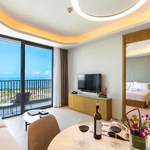 Hotel Oakwood